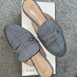 Plaid Women’s slip on shoes